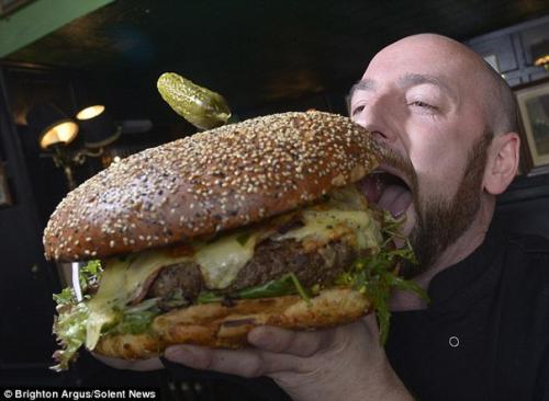 Ребята, мы тут собираемся в ближайшее время открыть бар в Новосибирске.