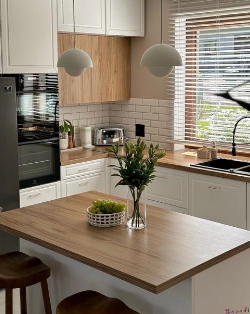 Прекрасный уютный дом Анжелики, любящей мамы двоих очаровательных деток. 04