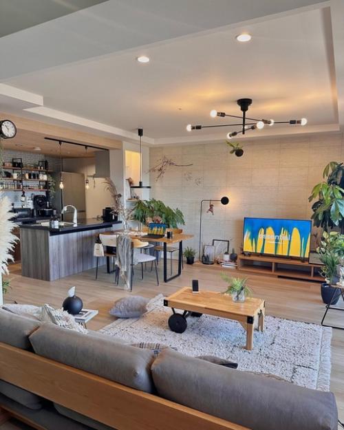 Квартиры в Японии с застекленными балконами и красивым интерьером выглядят очень элегантно и современно. 05