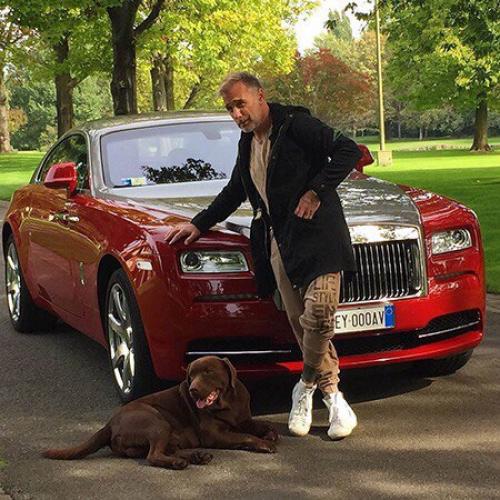 Танцующий миллионер, король Instagram и самый счастливый человек: интересные факты о Джанлуке вакки. 08