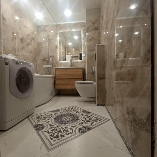 - Укладка керамогранита: материал уложен идеально ровно, швы минимальны и практически незаметны. 01