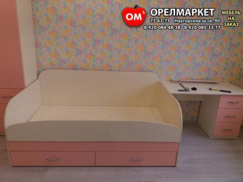 Детскую нашего производства в квартиру по улице Андрианова установили. 05