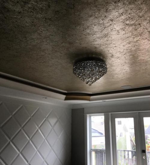 Фактуры натяжных потолков, давайте разберем самые популярные вариации. 05