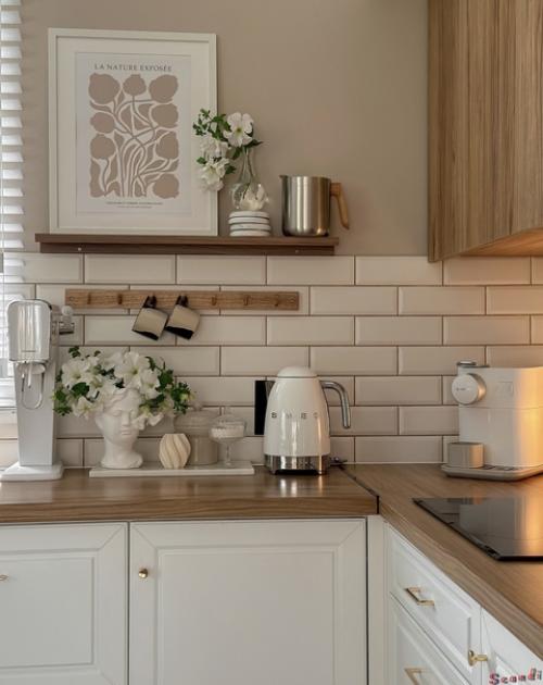 Прекрасный уютный дом Анжелики, любящей мамы двоих очаровательных деток. 01