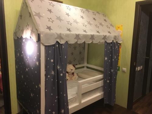 Вот такую кровать для дочери соорудил наш подписчик. 03