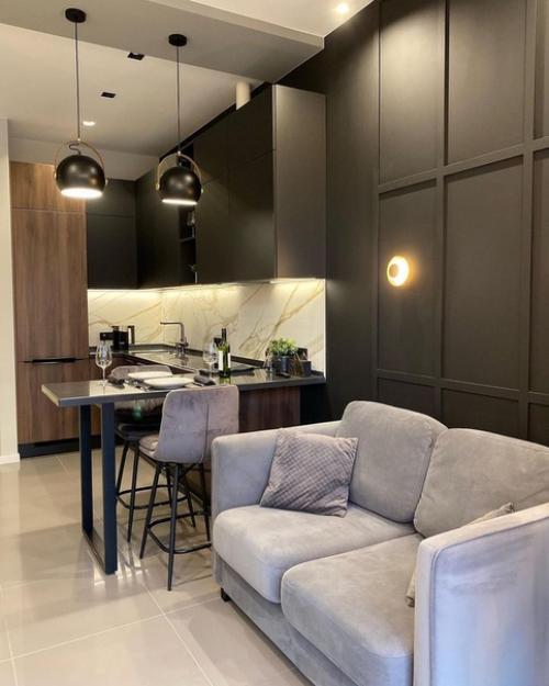 Тут всё идеально особенно балкончик.