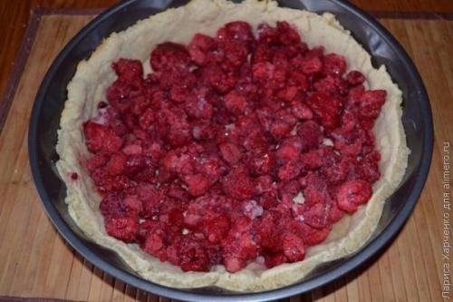 Цветаевский пирог с малиновой начинкой приготовь? 05