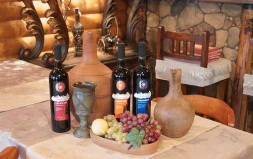 Ресторан Sochi.  Адрес: Vajgarsk? 03