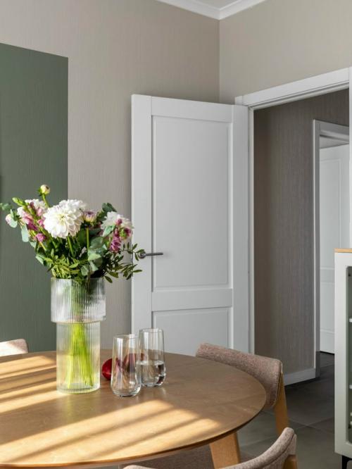 Лаконичная квартира с живыми акцентами. 09