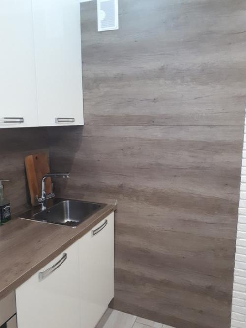 И мы в нашей новой кухне обживаемся. 03