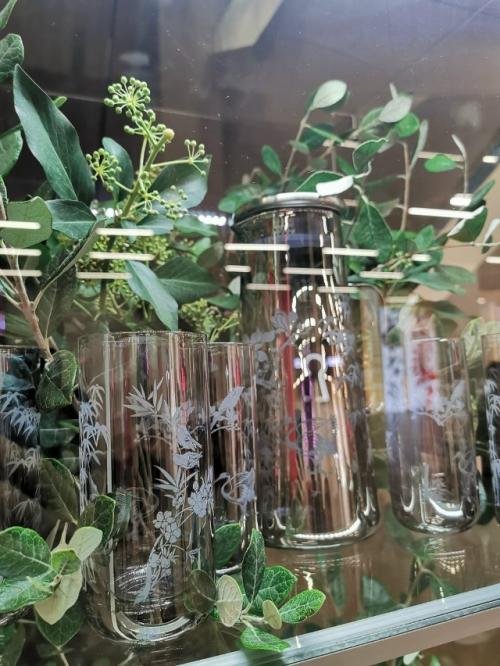 И так немного подробнее о подарке для вип консультантов компании фаберлик. 01