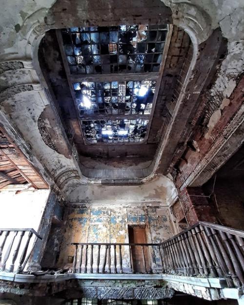 Дача фаберже.  Под Петербургом можно найти усадьбу сына известного на весь мир ювелира. 04