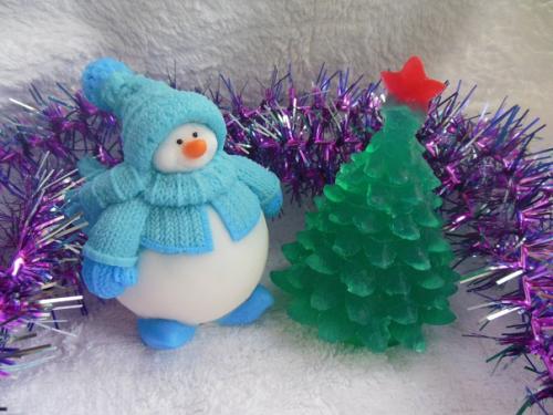 Снеговики, ёлки и мандарины для уюта дома в новогодние праздники. 03