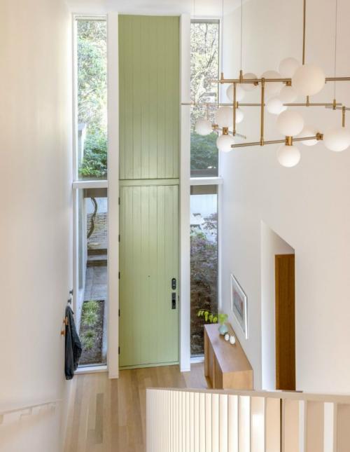 Этот кондоминиум, обновленный специалистами из сиэтлской студии Shed, является частью комплекса, спроектированного гордоном уокером. 01 Этот кондоминиум, обновленный специалистами из сиэтлской студии Shed, является частью комплекса, спроектированного гордоном уокером. 01