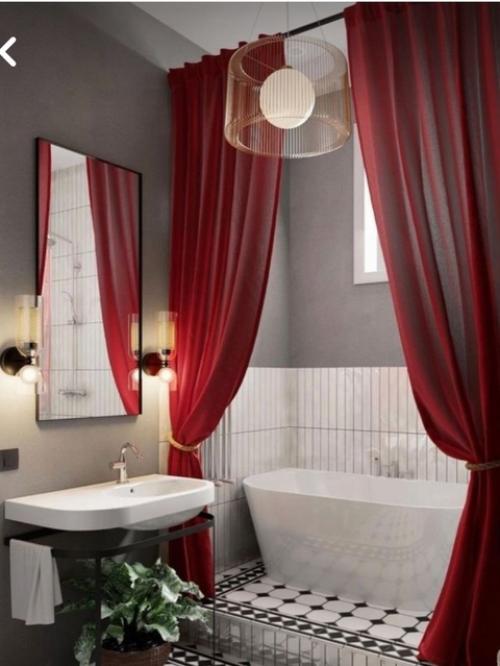 Рецепт салата с корейской морковкой и копченой курицей.  Ингредиенты:  Морковь по-корейски - 400 Грамм. Копченый окорок - 1 Штука. 01