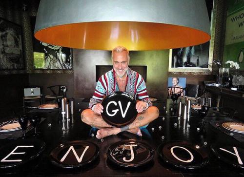 Танцующий миллионер, король Instagram и самый счастливый человек: интересные факты о Джанлуке вакки. 02