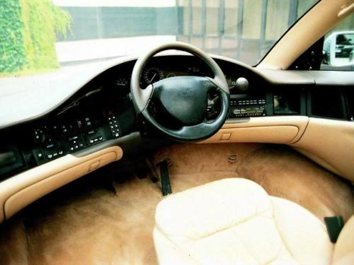 BMW Columbus - концептуальный автомобиль, созданный в 1990 году к 500-летию открытия Америки Христофором Колумбом. 03