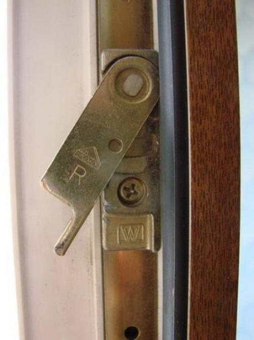 Ремонт ПВХ окон своими руками: 01