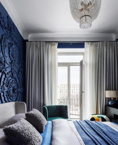 Команда E. L. F. Interior создала яркий, смелый интерьер, отражающий дух старой Москвы. 04