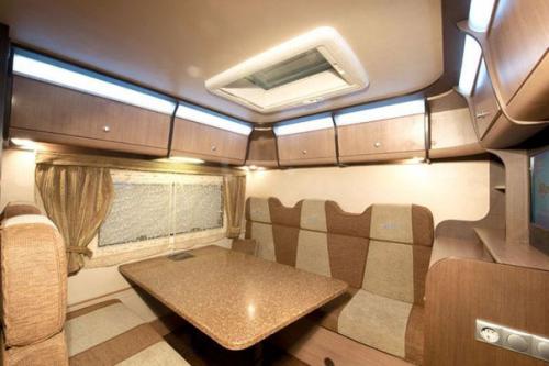 Внедорожный автодом - монстр на базе камаз 4326. 05