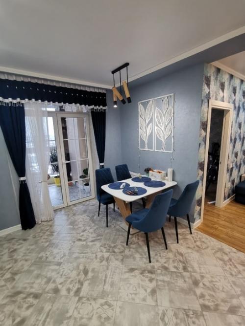 Вот иакая квартира получилась. 02