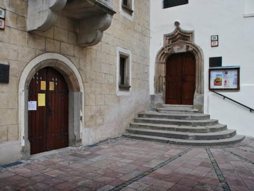 В состав комплекса крепости в банской - Бистрице входит и средневековый Матеев дом (словац. 01