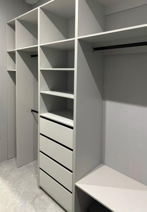 Кто из вас тоже мечтает о больших вместительных шкафах и гардеробной, чтобы убрать туда все вещи? 02 Кто из вас тоже мечтает о больших вместительных шкафах и гардеробной, чтобы убрать туда все вещи? 02