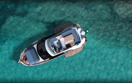 Новая моторная яхта Galeon 400 FLY. 04