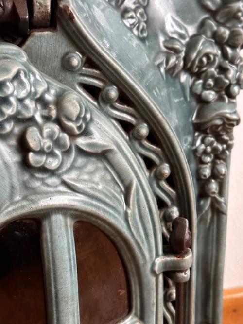 Я немного из соц выпала. 04