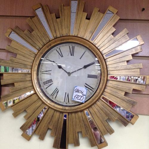 В каждом доме обязательно есть часы! 05