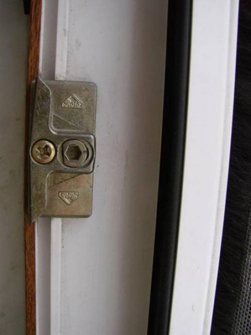 Ремонт ПВХ окон своими руками: 05