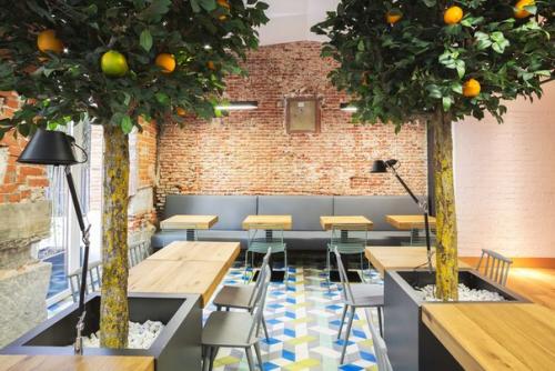 Ресторан Gust в Мадриде, Испания, спроектировала команда архитекторов Zooco Estudio. 07