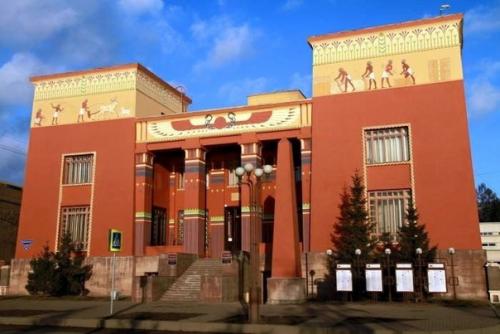 Архитектор Чернышев. Продолжая тему моды на Египетский Стиль в архитектуре нельзя обойти вниманием г. Красноярск. 08 Архитектор Чернышев. Продолжая тему моды на Египетский Стиль в архитектуре нельзя обойти вниманием г. Красноярск. 08