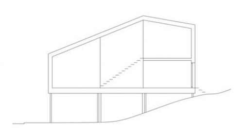 Этот крошечный двухкомнатный дом, шириной всего три метра в ширину, поднят на металлических ножках в Германии. 09