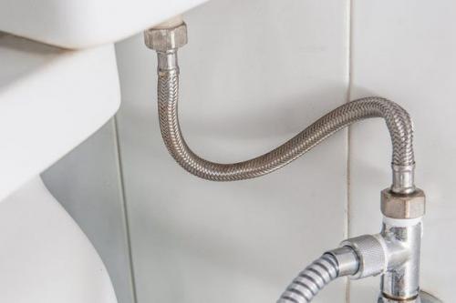 Демонтаж унитаза своими руками - особенности и рекомендации. 01