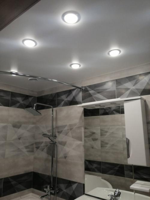 Объединили санузел и маленькую ванную комнату! 06