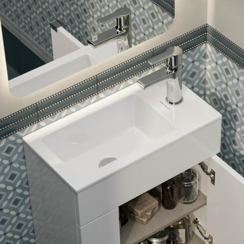 Смеcители для раковины и ванны, а также душевой гарнитур Sonata - отличное решение для интерьера ванной комнаты с ограниченным бюджетом. 07