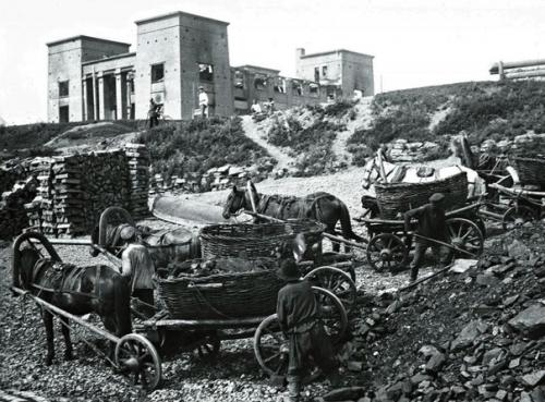 Архитектор Чернышев. Продолжая тему моды на Египетский Стиль в архитектуре нельзя обойти вниманием г. Красноярск. 06 Архитектор Чернышев. Продолжая тему моды на Египетский Стиль в архитектуре нельзя обойти вниманием г. Красноярск. 06