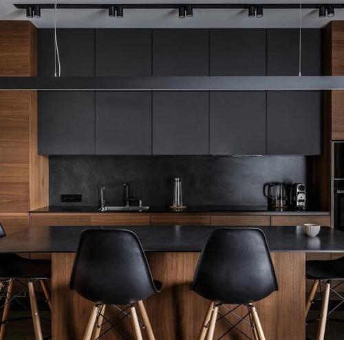 Современная кухня. В чёрном цвете. 03