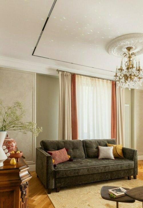 Классический интерьер двухкомнатной квартиры 75 кв. 04