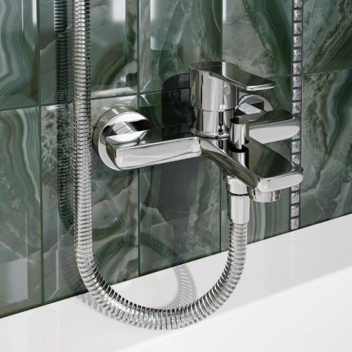 Смеcители для раковины и ванны, а также душевой гарнитур Sonata - отличное решение для интерьера ванной комнаты с ограниченным бюджетом. 02