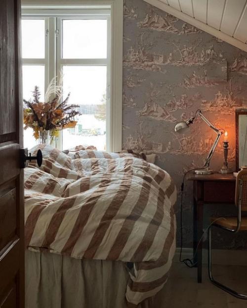 Джессика и ее муж много лет жили в эстерлене в сконе, но решили вернуться домой и отремонтировать старую семейную ферму на севере шевеции. 06