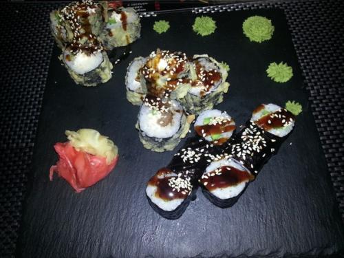 Хочу оставить отзыв о заведении Суши - Сан на площади ганибала. 03