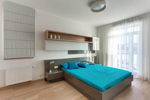 Дизайн спальни в бирюзовых тонах. 04