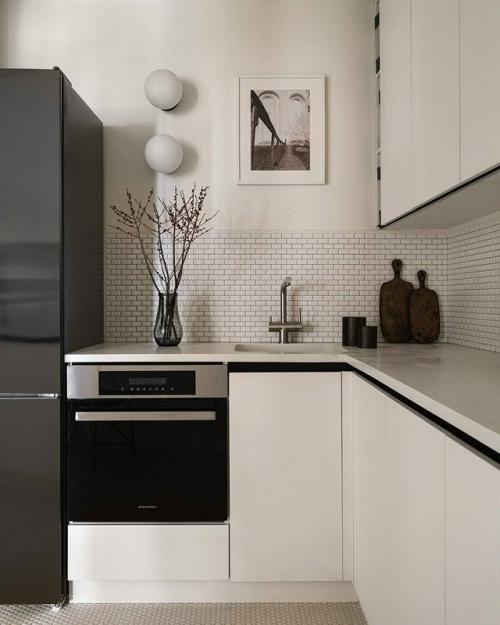 Анастасия Рыкова и Инна Ермакова, бюро Special Style, создали уютный и функциональный интерьер однокомнатной квартиры площадью 48 кв. 07