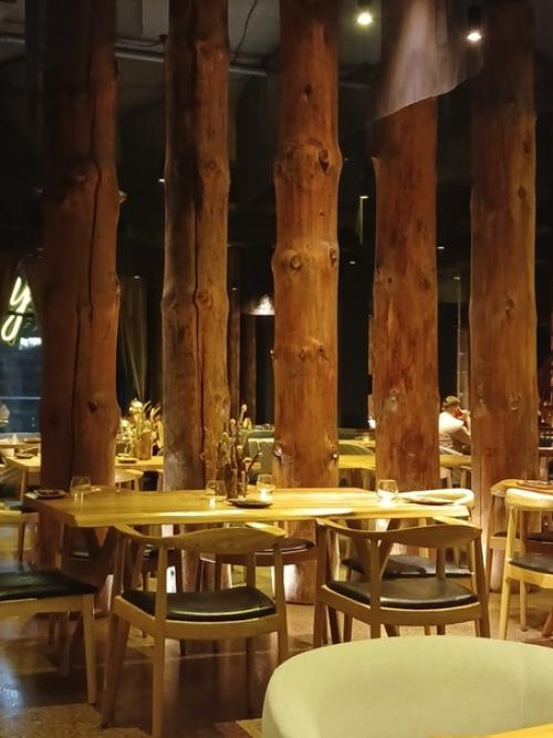 После весёлого эфира павук и кот пошли. 04