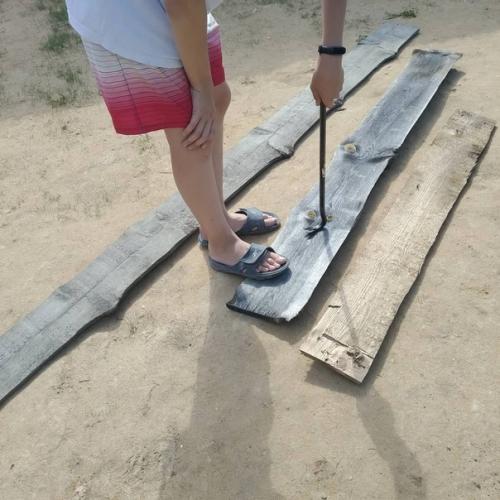 Здравствуйте хочу показать ещё одну перекрашенную мной кухню. 06