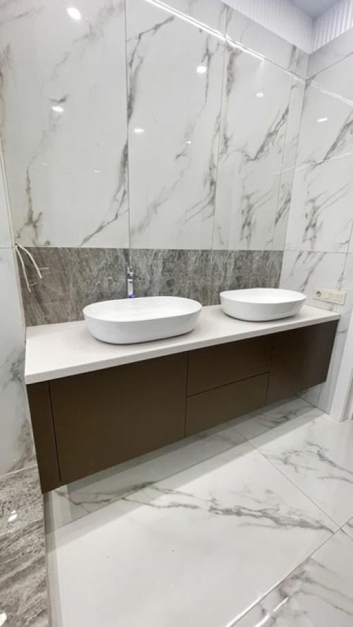 В последнее время количество заказов на мебель для ванных комнат возросло в разы! 03