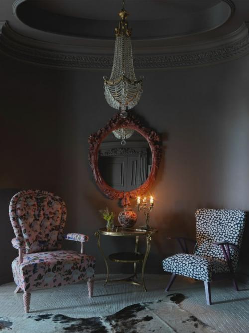 Красочная квартира по проекту Анны Эрман.
