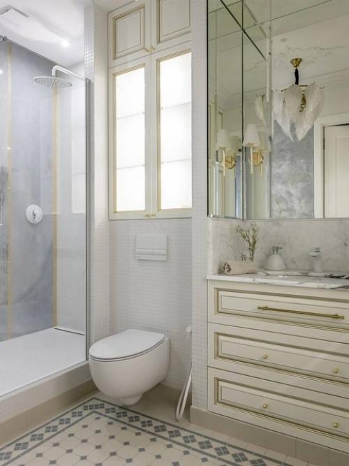 Красивая квартира с компактной кухней и тремя спальнями. 02